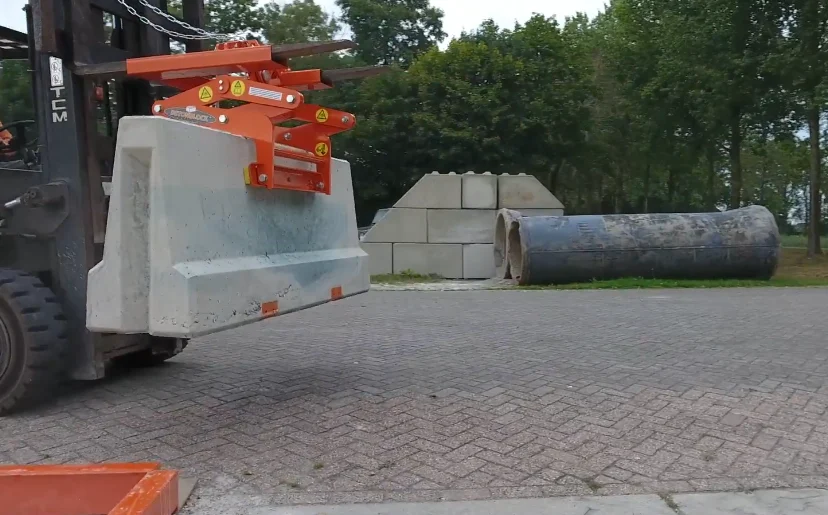 concrete road barriers for sale